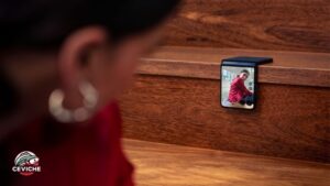 Se presentó la nueva familia de teléfonos plegables Motorola Razr 50