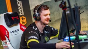 Mezii hace historia en CS2: Primer jugador de esports con hashtag personalizado en X